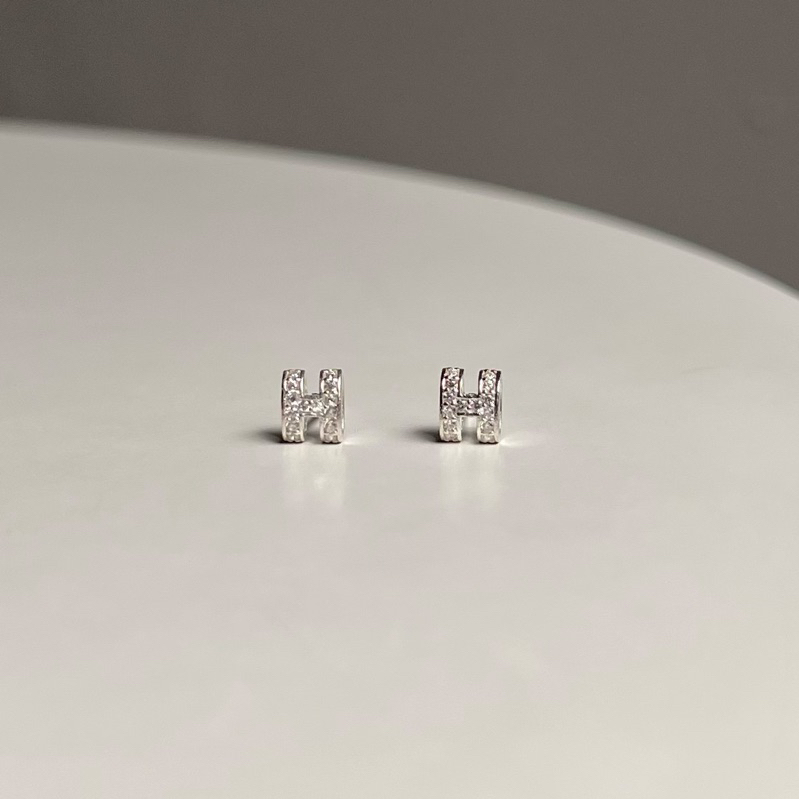 【Moonsee】純銀鎖珠款-滿鑽H字(單支)