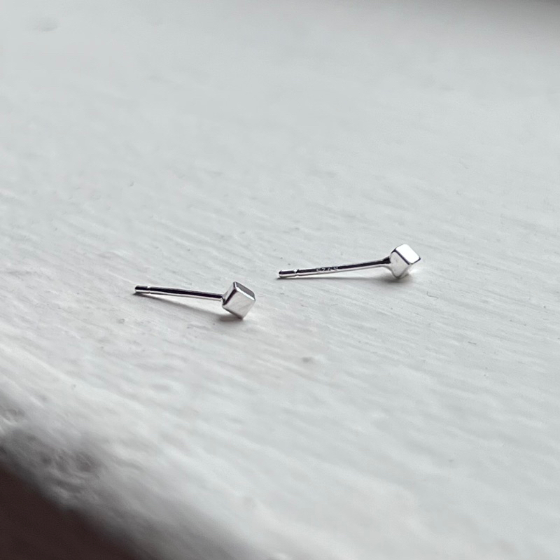 【Moonsee】純銀耳針-小小方塊