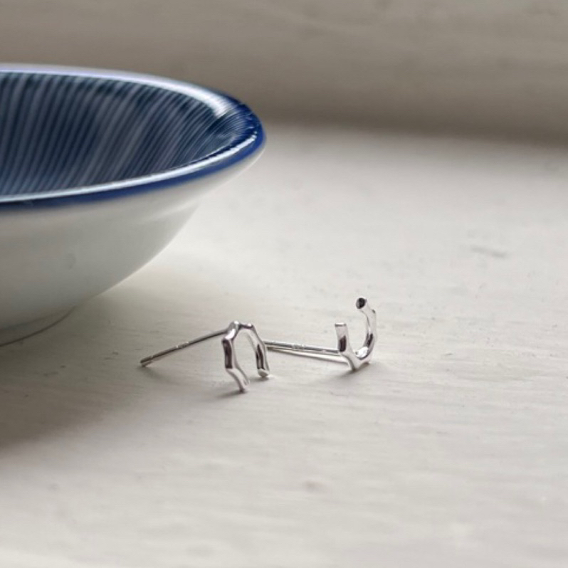 【Moonsee】純銀耳針-素面主君的太陽同款