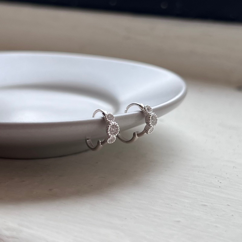 【Moonsee】純銀易扣-三圓鑽 適合耳骨佩戴