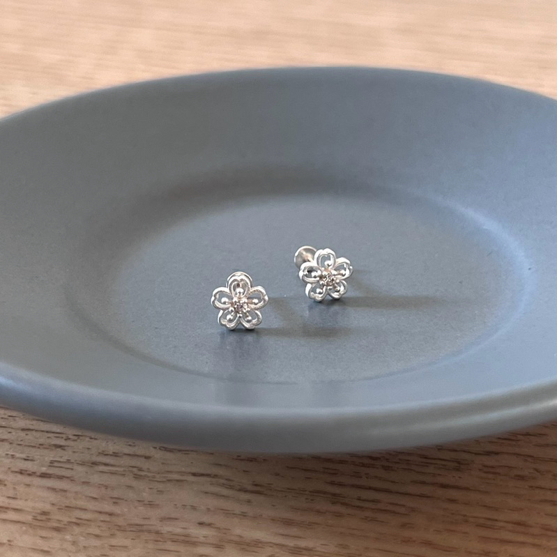 【Moonsee】純銀鎖珠-空心花瓣(單支)